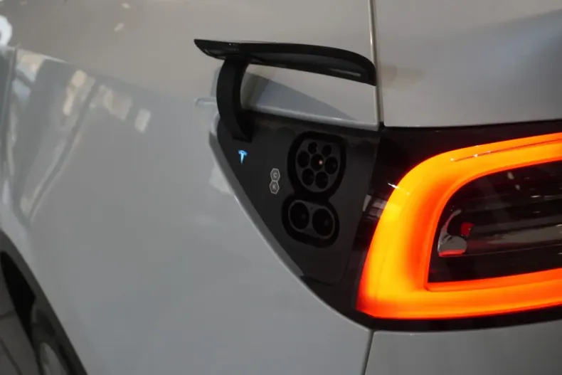 Tesla Model Y din 2022 cu 87.500 km - oferta TES147418 - foto 6