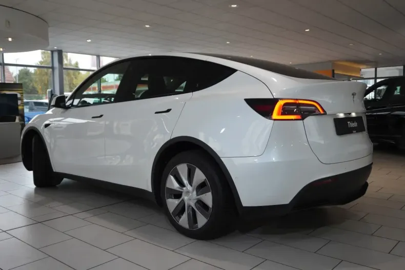 Tesla Model Y din 2022 cu 87.500 km - oferta TES147418 - foto 8
