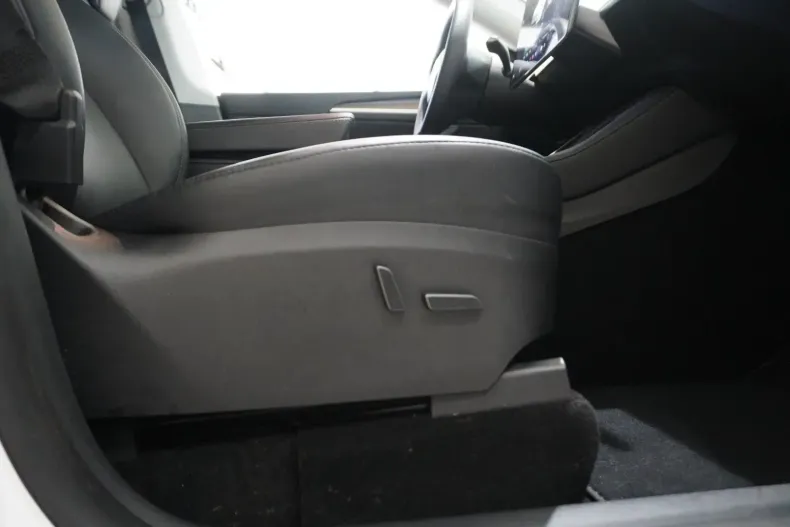 Tesla Model Y din 2022 cu 87.500 km - oferta TES147418 - foto 28