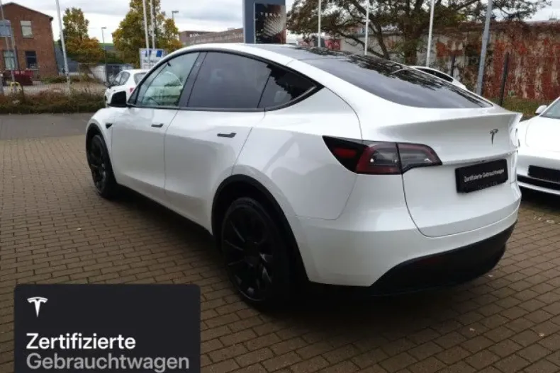 Tesla Model Y din 2022 cu 88.880 km - oferta TES147419 - foto 4