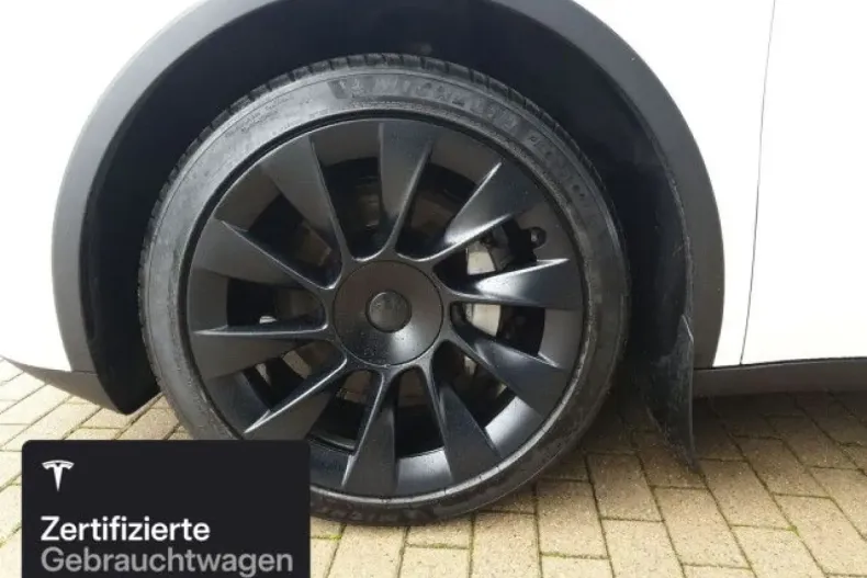 Tesla Model Y din 2022 cu 88.880 km - oferta TES147419 - foto 6