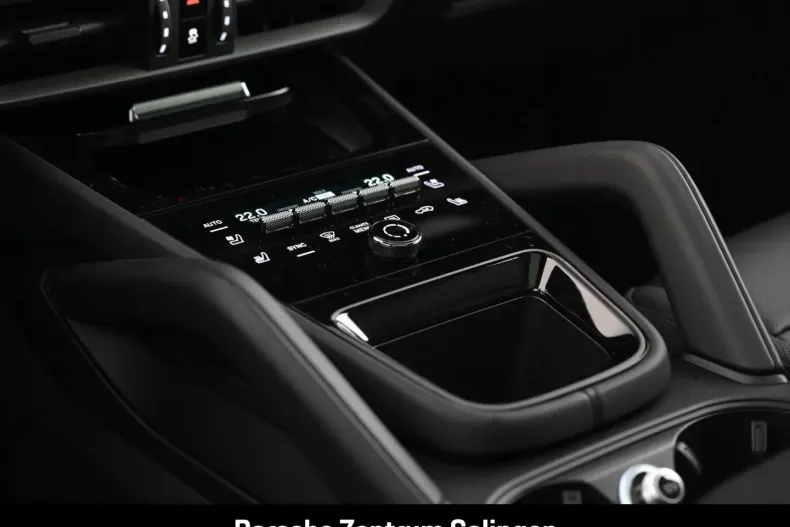 Porsche Cayenne din 2024 cu 12.512 km - oferta POR147421 - foto 20