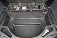 Land Rover Discovery Sport din 2024 cu 14.618 km - oferta LAN147422 - foto 16