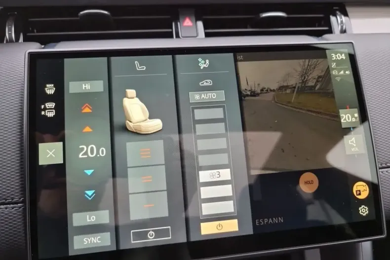 Land Rover Discovery Sport din 2024 cu 14.618 km - oferta LAN147422 - foto 28