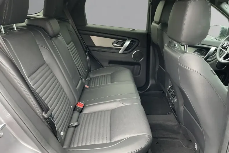 Land Rover Discovery Sport din 2024 cu 9.085 km - oferta LAN147423 - foto 5