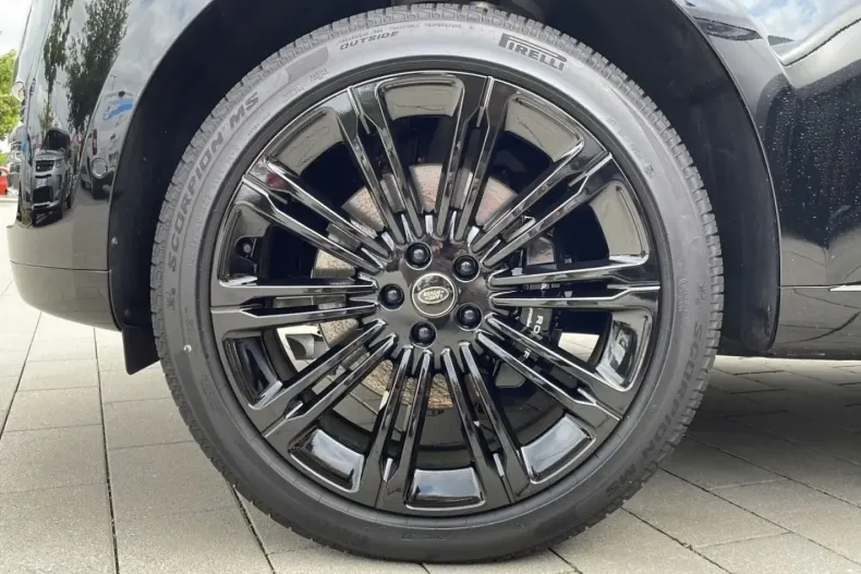 Land Rover Range Rover din 2024 cu 6.500 km - oferta LAN147424 - foto 15