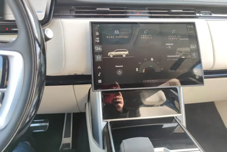 Land Rover Range Rover din 2025 cu 14.000 km - oferta LAN147428 - foto 11