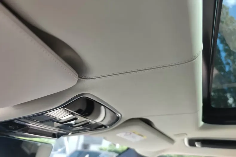 Land Rover Range Rover din 2025 cu 14.000 km - oferta LAN147428 - foto 15