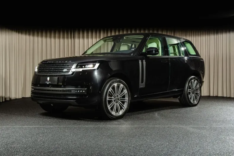 Land Rover Range Rover din 2023 cu 29.500 km - oferta LAN147430 - foto 1