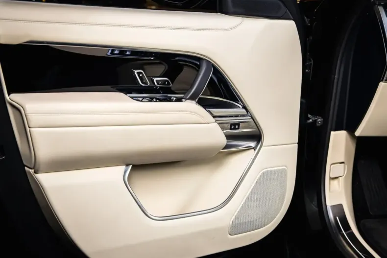 Land Rover Range Rover din 2023 cu 29.500 km - oferta LAN147430 - foto 15