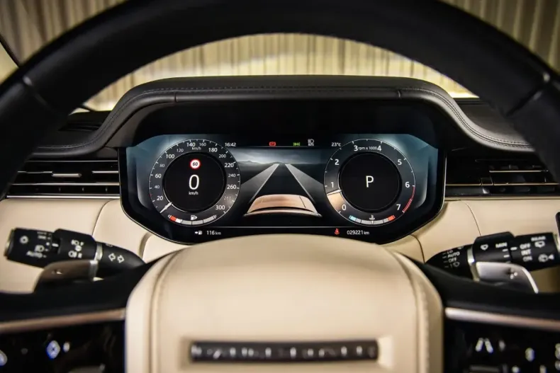 Land Rover Range Rover din 2023 cu 29.500 km - oferta LAN147430 - foto 18