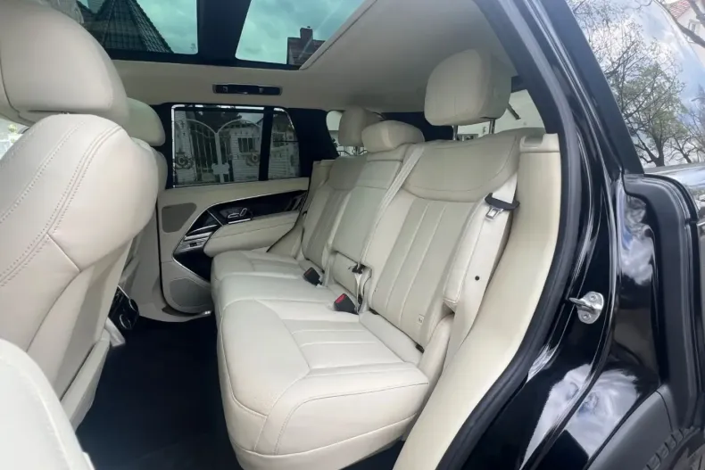 Land Rover Range Rover din 2023 cu 28.055 km - oferta LAN147433 - foto 21