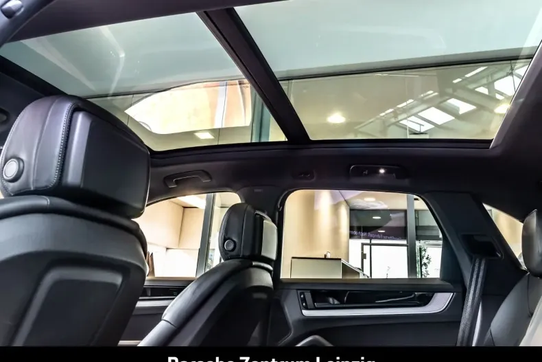 Porsche Cayenne din 2024 cu 14.256 km - oferta POR147434 - foto 19