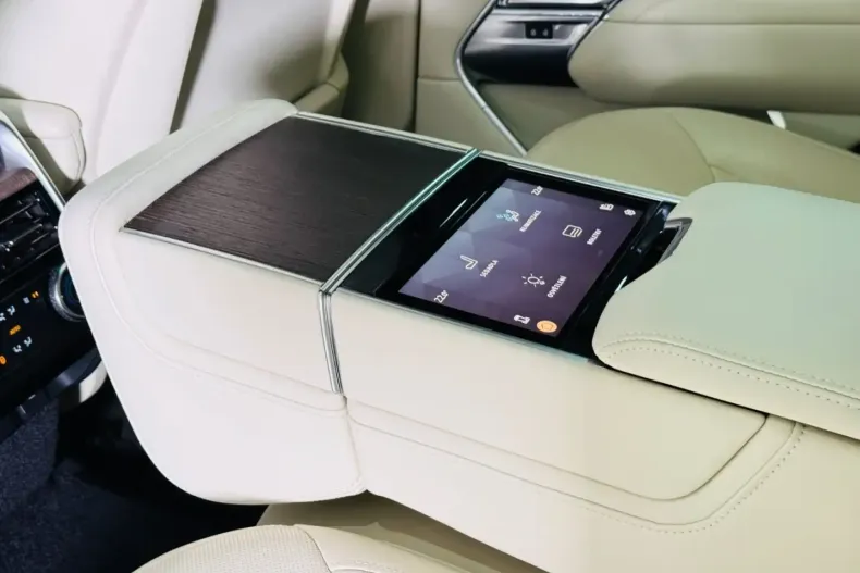 Land Rover Range Rover din 2022 cu 58.000 km - oferta LAN147435 - foto 14