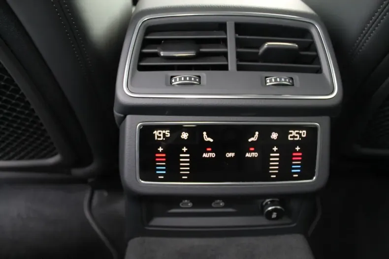 Audi S6 din 2022 cu 34.701 km - oferta AUD147436 - foto 18