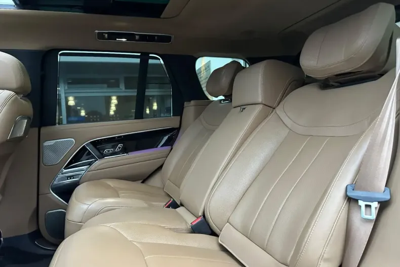 Land Rover Range Rover din 2023 cu 60.000 km - oferta LAN147437 - foto 19