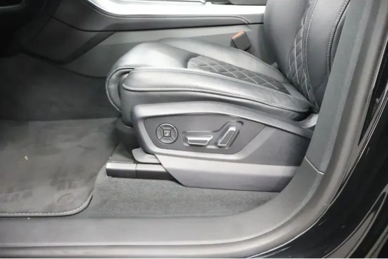 Audi Q8 din 2024 cu 21.850 km - oferta AUD147445 - foto 27