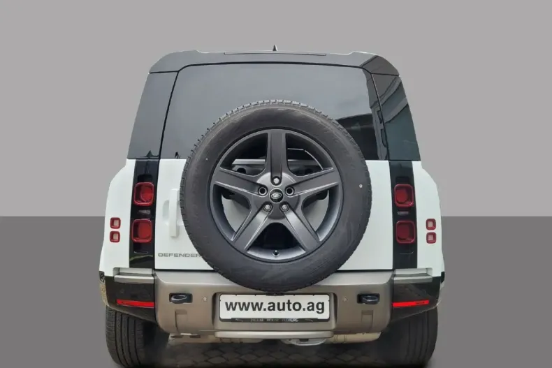 Land Rover Defender din 2023 cu 18.530 km - oferta LAN147447 - foto 5