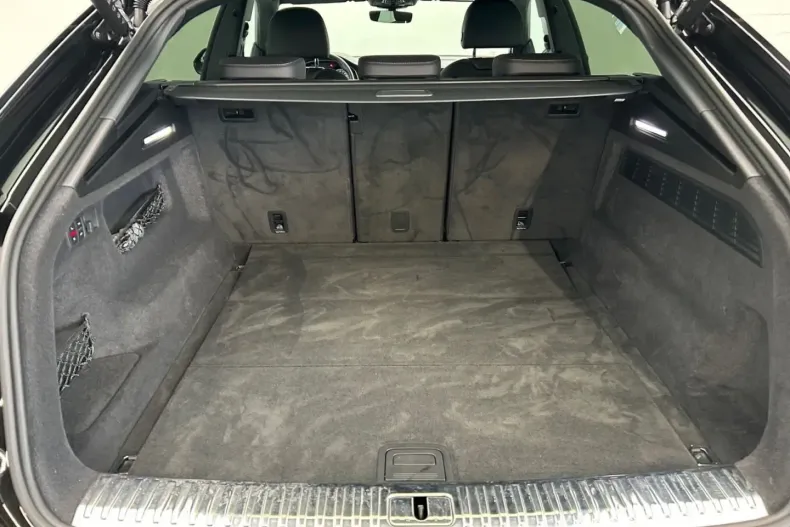 Audi Q8 din 2024 cu 29.392 km - oferta AUD147448 - foto 14