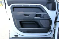 Land Rover Defender din 2023 cu 21.490 km - oferta LAN147450 - foto 6