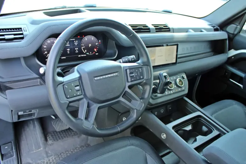 Land Rover Defender din 2023 cu 21.490 km - oferta LAN147450 - foto 10