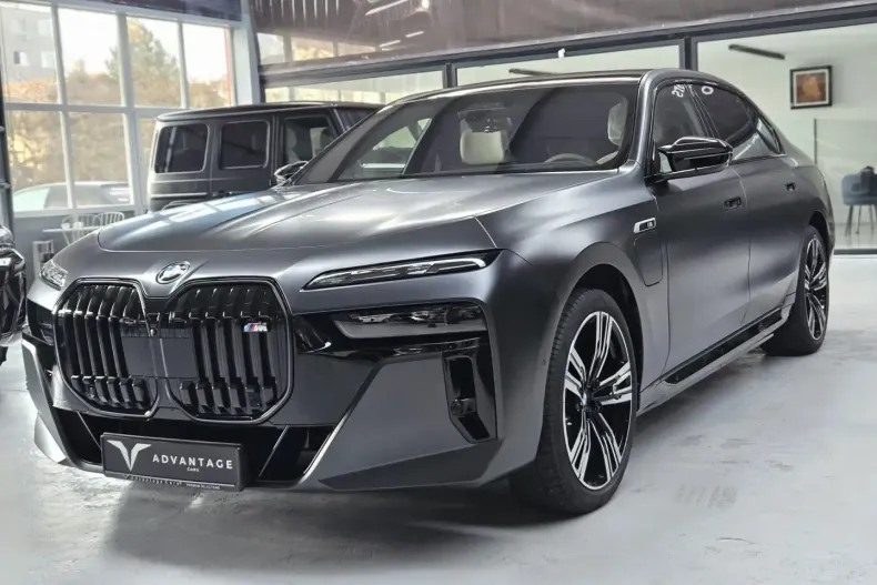 BMW M760 din 2024 cu 6.800 km - oferta BMW147451 - foto 9