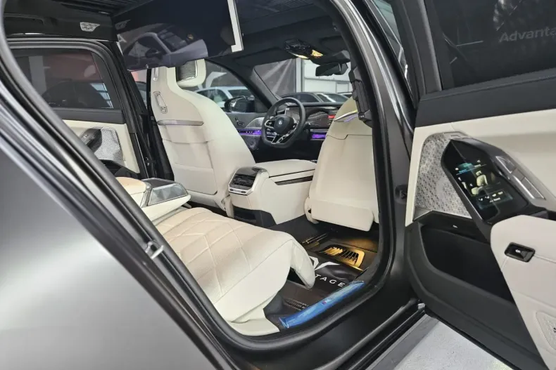 BMW M760 din 2024 cu 6.800 km - oferta BMW147451 - foto 15