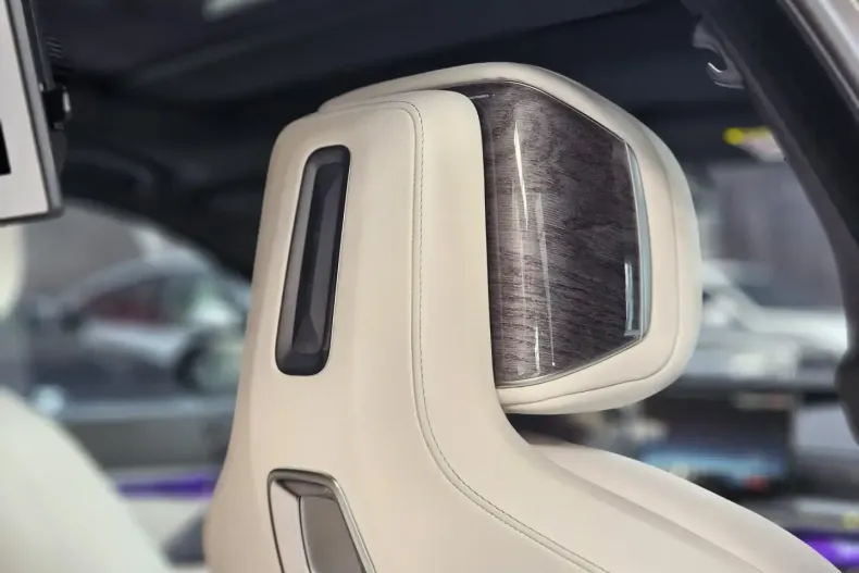 BMW M760 din 2024 cu 6.800 km - oferta BMW147451 - foto 21