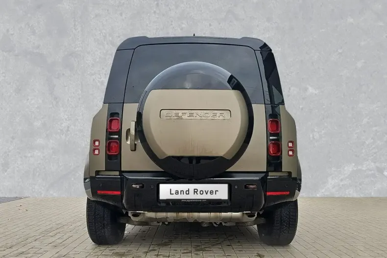 Land Rover Defender din 2023 cu 38.600 km - oferta LAN147459 - foto 8