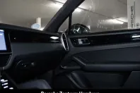 Porsche Cayenne din 2021 cu 40.326 km - oferta POR147460 - foto 37