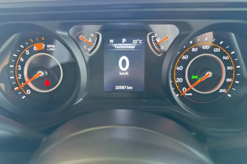 Jeep Wrangler din 2024 cu 22.587 km - oferta JEE147465 - foto 12