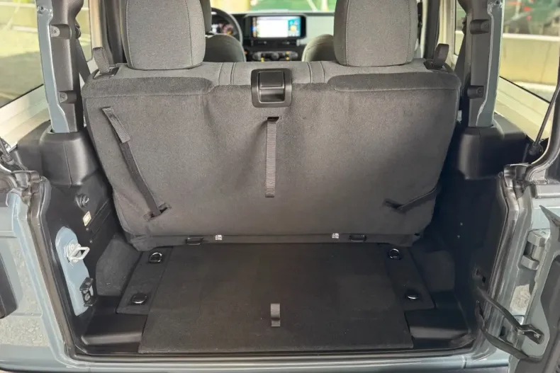 Jeep Wrangler din 2024 cu 22.587 km - oferta JEE147465 - foto 16