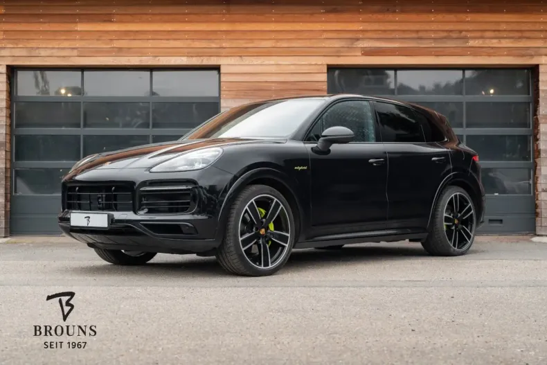 Porsche Cayenne din 2021 cu 97.000 km - oferta POR147474 - foto 1