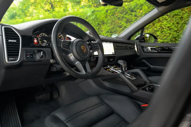 Porsche Cayenne din 2021 cu 97.000 km - oferta POR147474 - foto 4