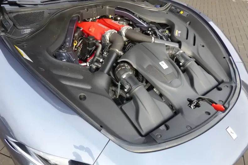 Ferrari Roma din 2022 cu 14.800 km - oferta FER147480 - foto 39