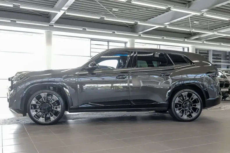 BMW XM din 2024 cu 5.593 km - oferta BMW147481 - foto 3