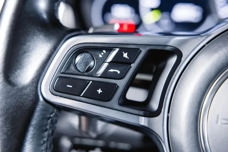 Porsche Cayenne din 2021 cu 45.500 km - oferta POR147482 - foto 33