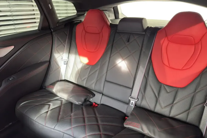 BMW XM din 2024 cu 3.500 km - oferta BMW147483 - foto 8