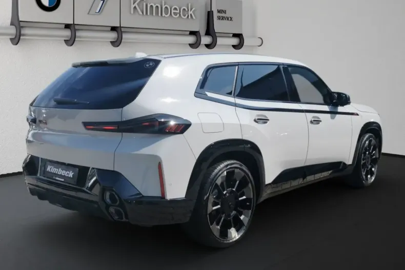 BMW XM din 2024 cu 6.770 km - oferta BMW147486 - foto 2