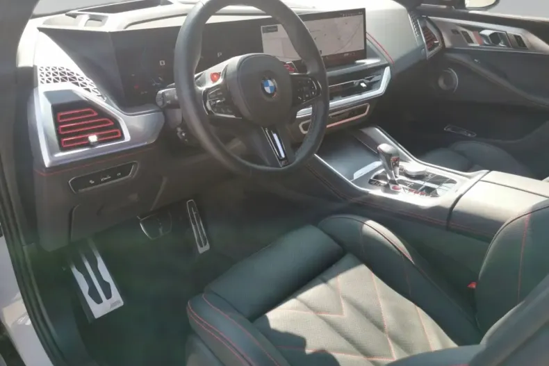 BMW XM din 2024 cu 6.770 km - oferta BMW147486 - foto 4