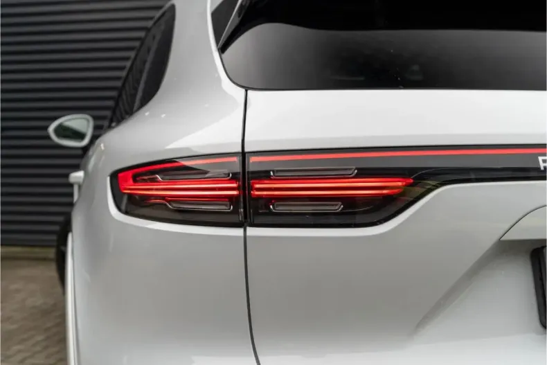 Porsche Cayenne din 2020 cu 86.500 km - oferta POR147489 - foto 9