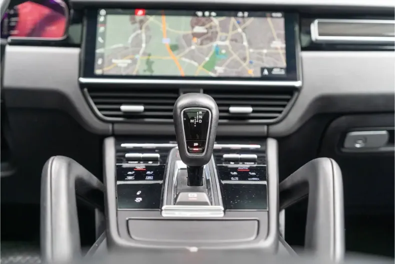 Porsche Cayenne din 2020 cu 86.500 km - oferta POR147489 - foto 36