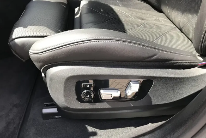 BMW XM din 2023 cu 17.700 km - oferta BMW147492 - foto 9