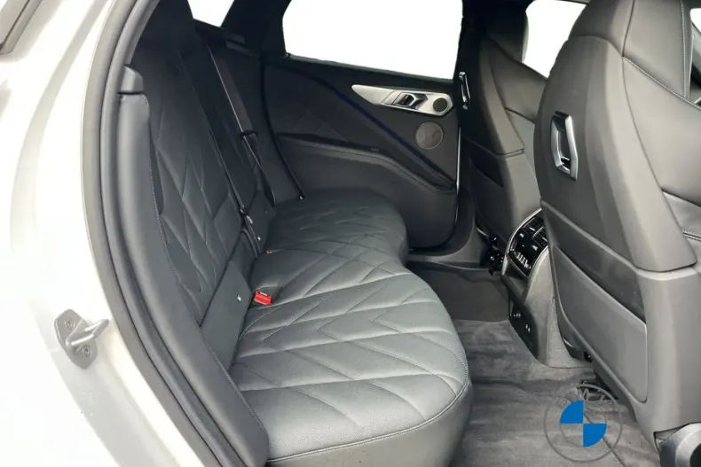 BMW XM din 2024 cu 21.964 km - oferta BMW147502 - foto 18