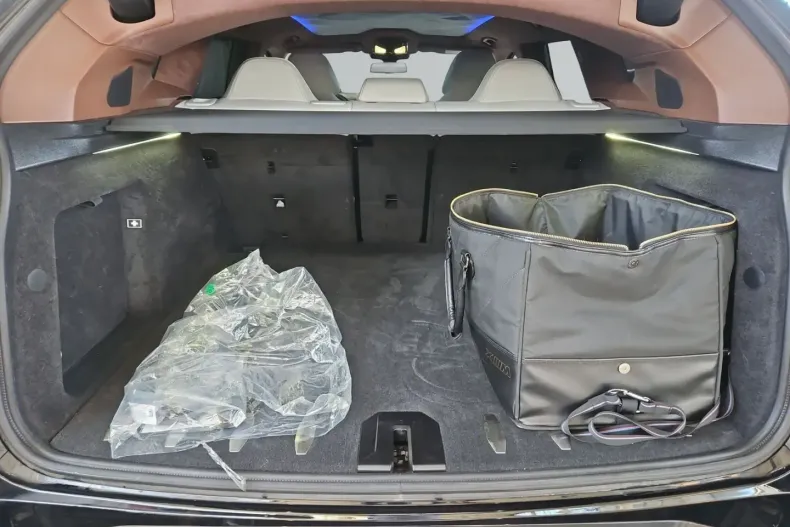 BMW XM din 2024 cu 28.956 km - oferta BMW147504 - foto 16