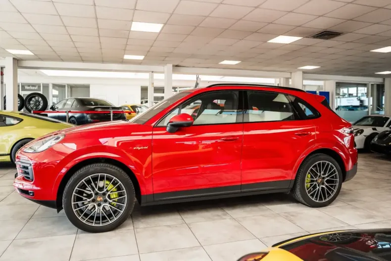 Porsche Cayenne din 2020 cu 43.000 km - oferta POR147505 - foto 4