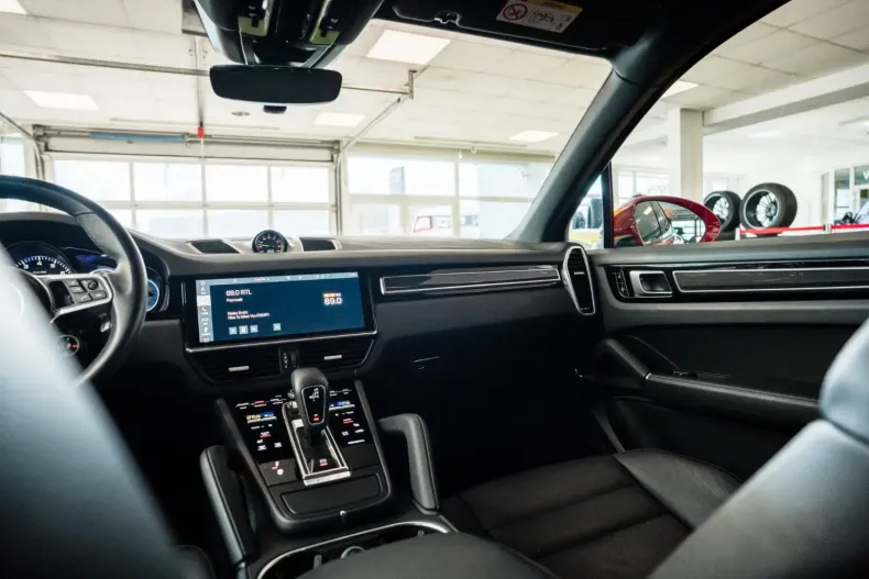 Porsche Cayenne din 2020 cu 43.000 km - oferta POR147505 - foto 15