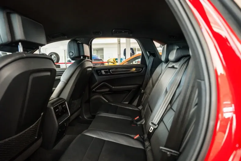 Porsche Cayenne din 2020 cu 43.000 km - oferta POR147505 - foto 29