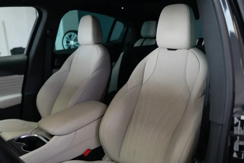 Maserati Grecale din 2022 cu 56.000 km - oferta MAS147507 - foto 14