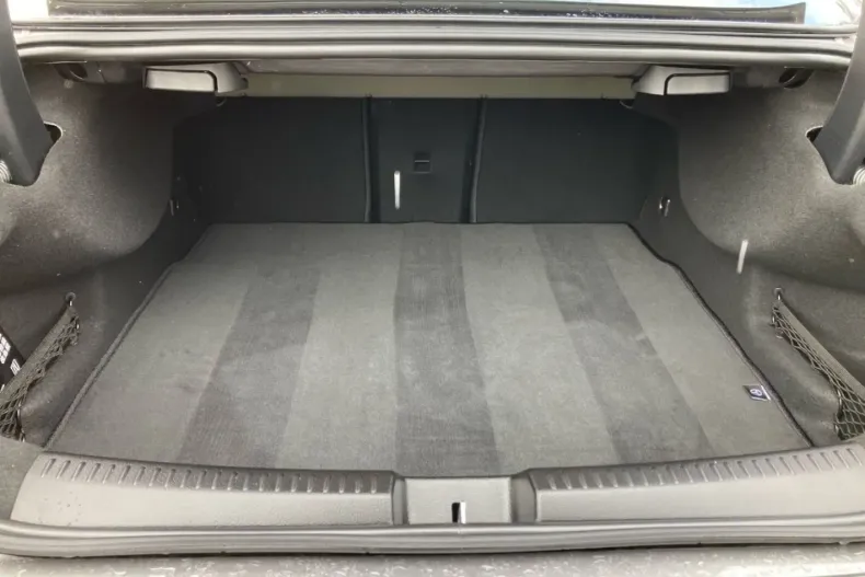 Mercedes-Benz CLA 220 din 2024 cu 11.248 km - oferta MER147511 - foto 12